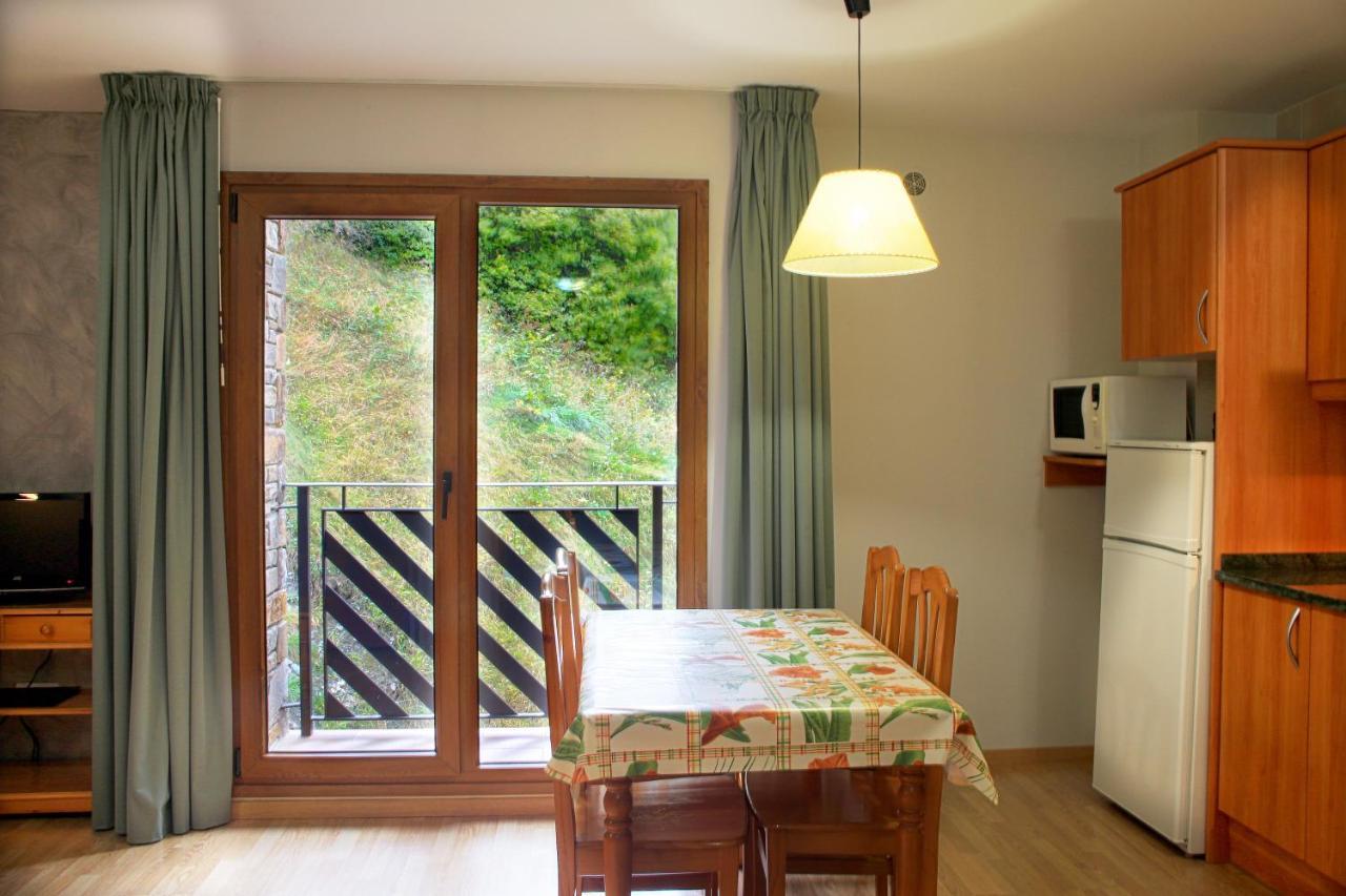 Apartamentos Sant Roma アリンサル 部屋 写真