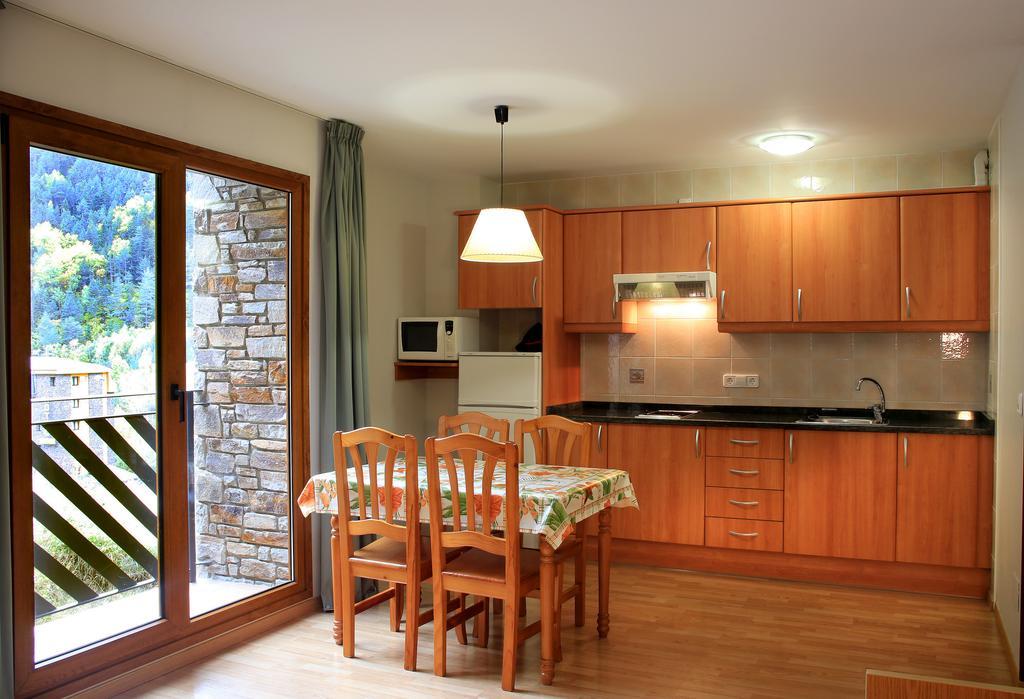 Apartamentos Sant Roma アリンサル 部屋 写真